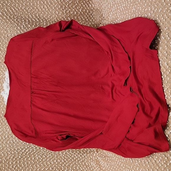 J. Jill Silky Red Blouse - Picture 10 of 11